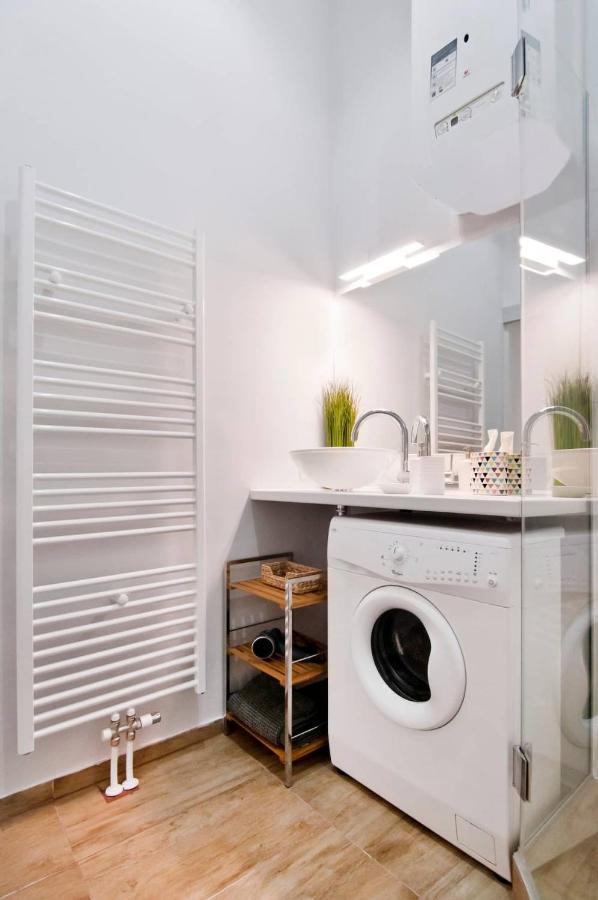 ⍟Luxurious And Bright⍟ 5 Min Walk To City Center Lejlighed Wien Eksteriør billede
